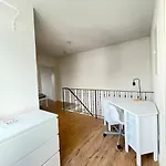 Apartment Renoviertes Monteurhaus In Im Altbau-flair Für 10 Personen! *