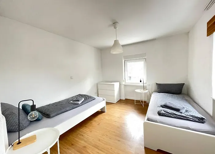 Apartamento Renoviertes Haus In Im Altbau-flair Fuer 10 Personen! Ochtendung
