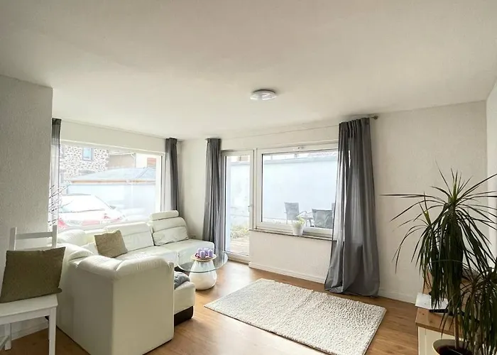 Renoviertes Haus In Im Altbau-flair Fuer 10 Personen! Apartamento *